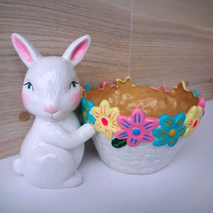 Maceta coneja de pascua